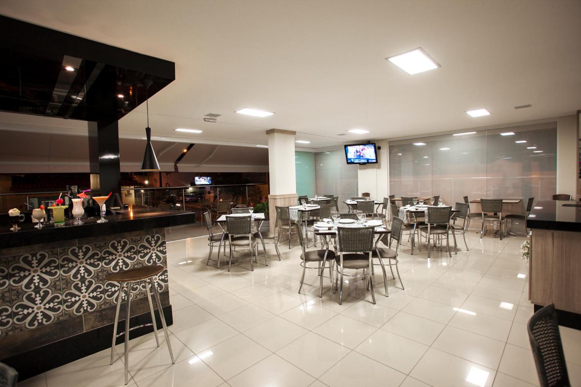 Estoril Hotel Marília Zewnętrze zdjęcie